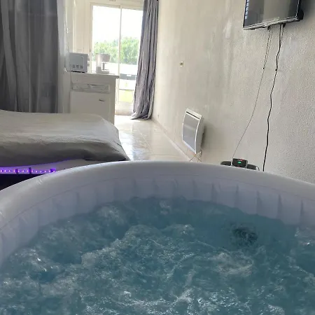 Grand Doté D'une Terasse Avec Magnifique Vue Apartamento *