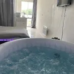 Grand Dote D'une Terasse Avec Magnifique Vue Daire *